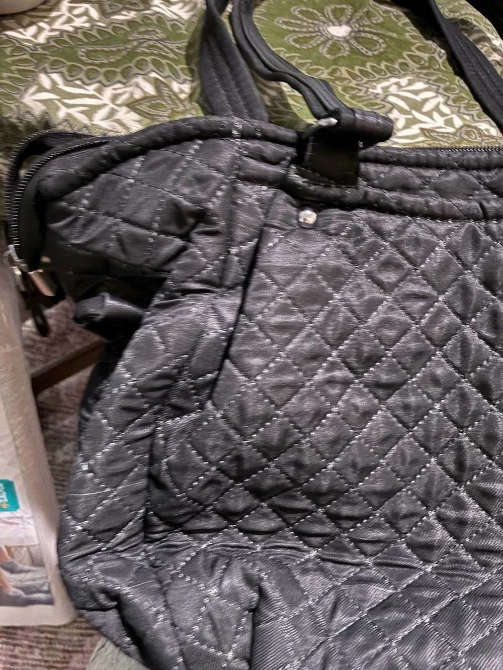 Black Vera Bradley Bag. 2 outside Pockets, 3 inside. NWOT.